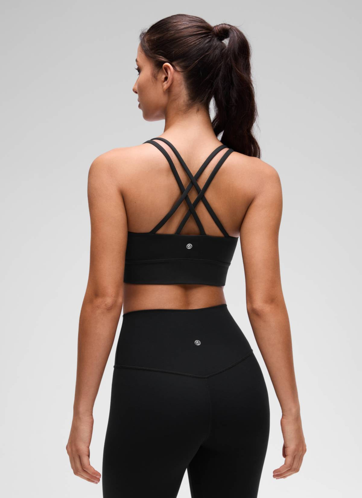 CRZ YOGA Womens Butterluxe Strappy Longline Criss Cross Molded Cup Bra Black @model_info:Maysa