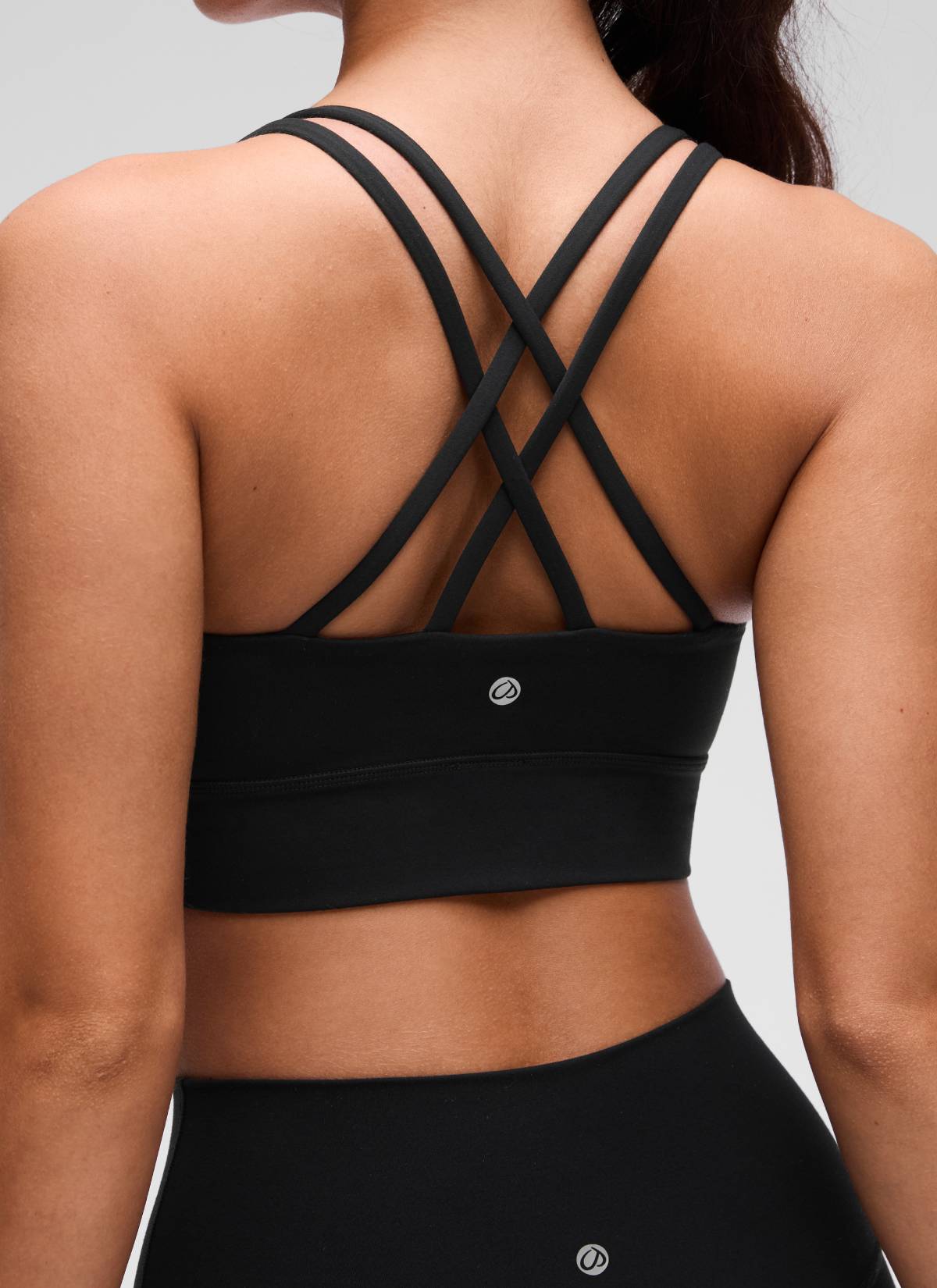CRZ YOGA Womens Butterluxe Strappy Longline Criss Cross Molded Cup Bra Black @model_info:Maysa