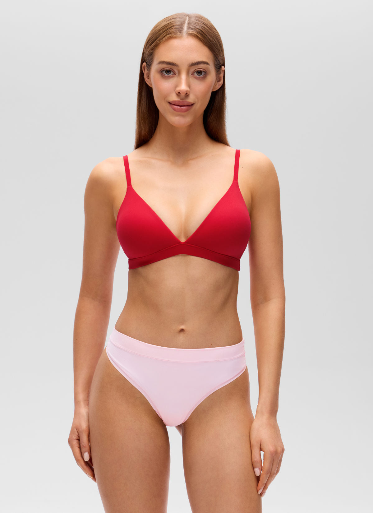CRZ YOGA Softhold Womens Double Lined Wireless Triangle Bralette Lipstick Red @model_info:Lary