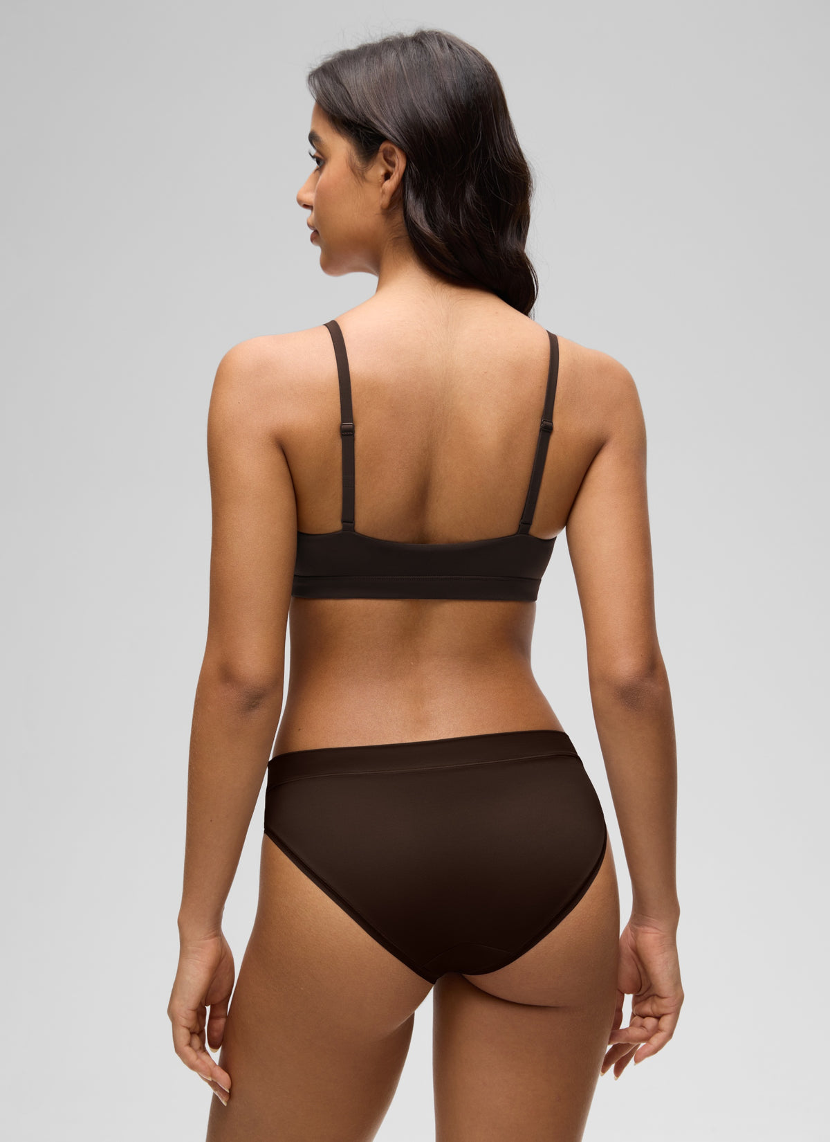 CRZ YOGA Softhold Womens Double Lined Wireless Triangle Bralette Hot Fudge Brown @model_info:Liss