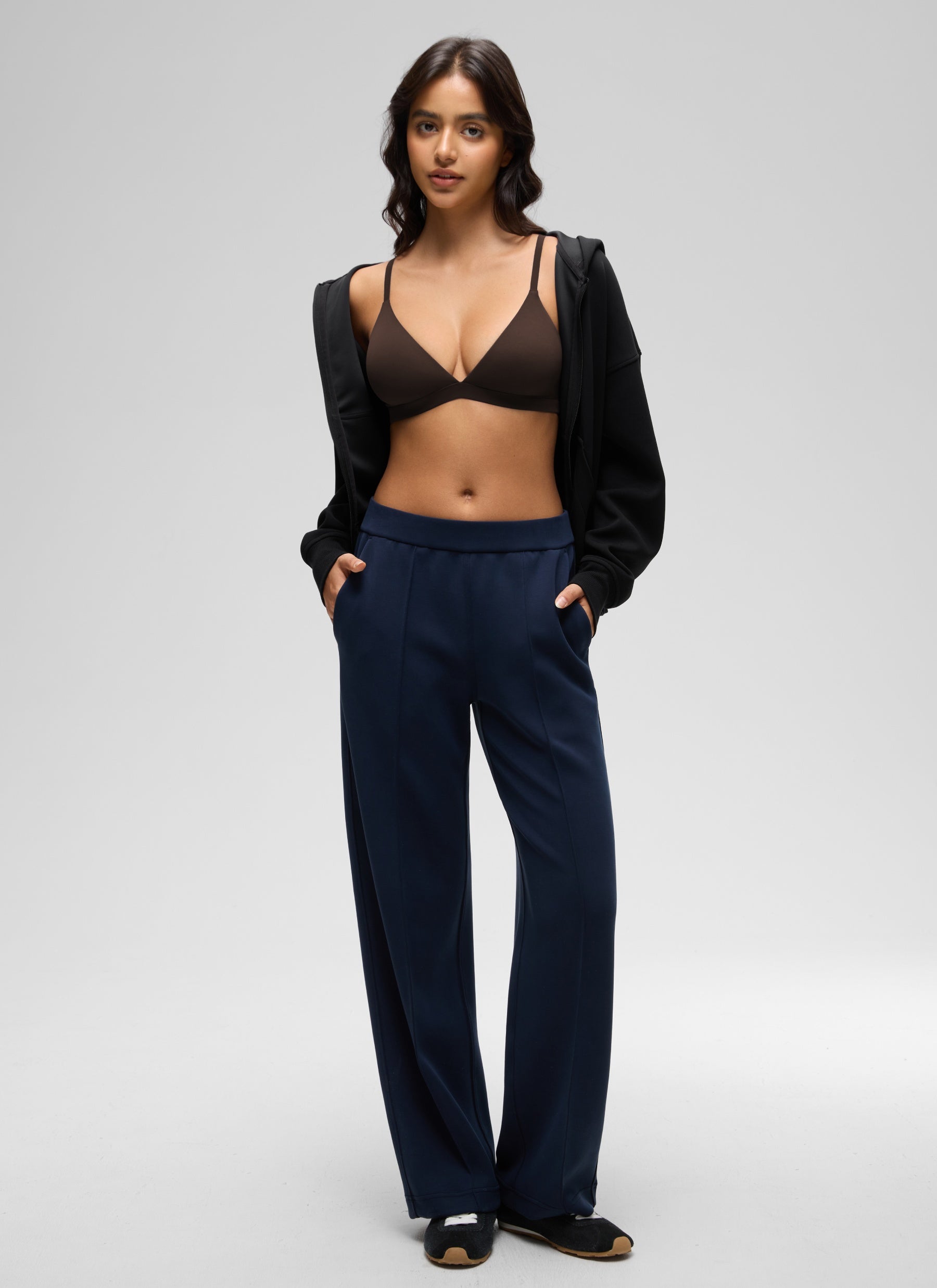 CRZ YOGA Softhold Womens Double Lined Wireless Triangle Bralette Hot Fudge Brown @model_info:Liss