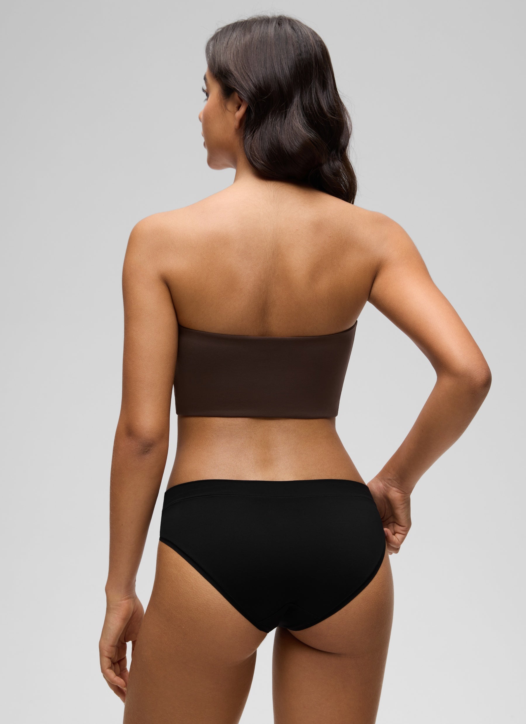 CRZ YOGA Women Softhold Double Lined Strapless Wireless  Bralettes Hot Fudge Brown @model_info:Liss