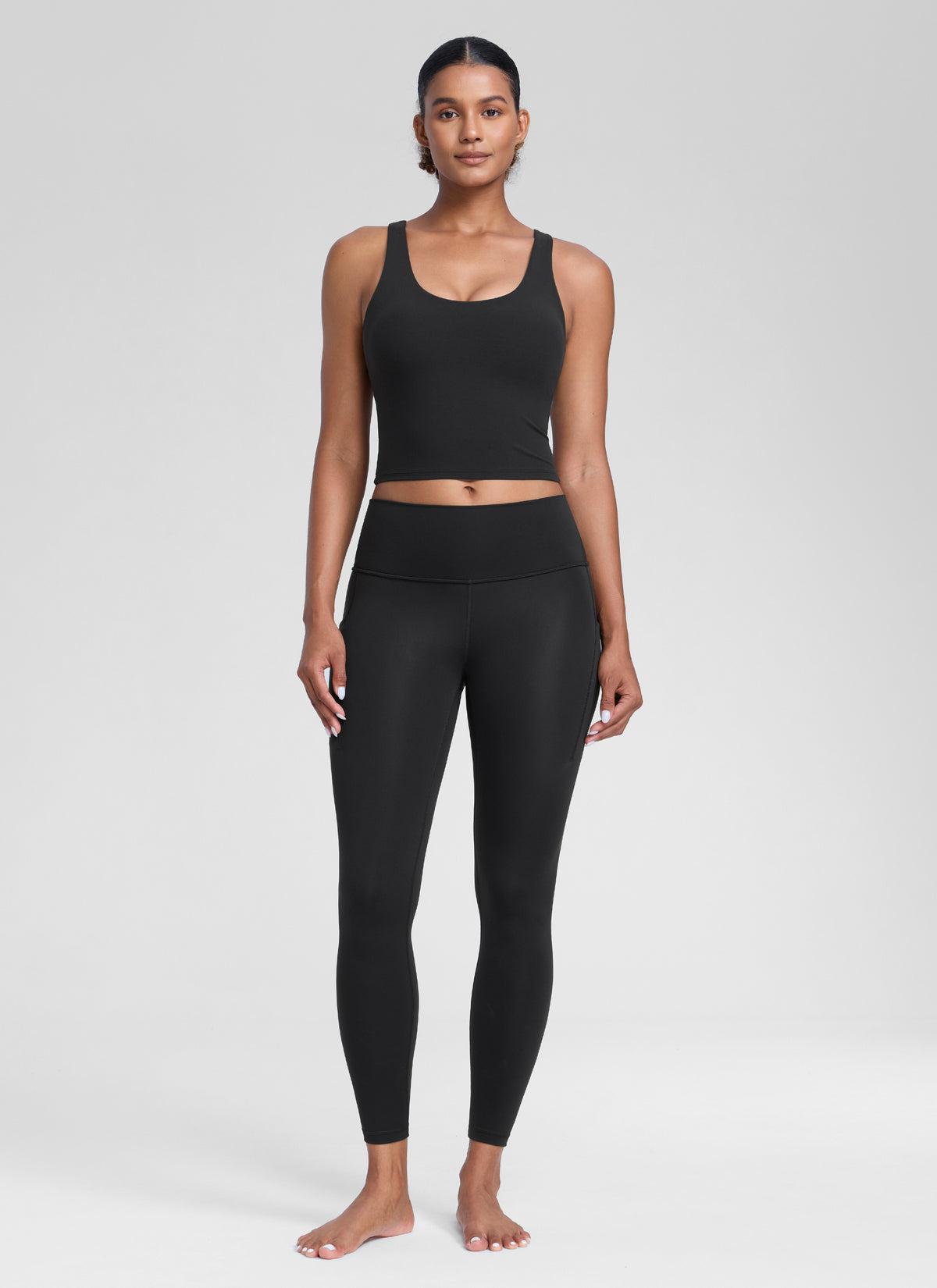CRZ YOGA Womens Butterlift Racerback U Neck Yoga Built in Bra Tank Black @model_info:Barbara
