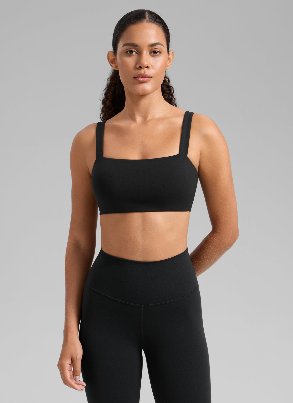 CRZ YOGA Women's Butterlift Workout Square Neck Built in Sports Bra Black @model_info:Gabi