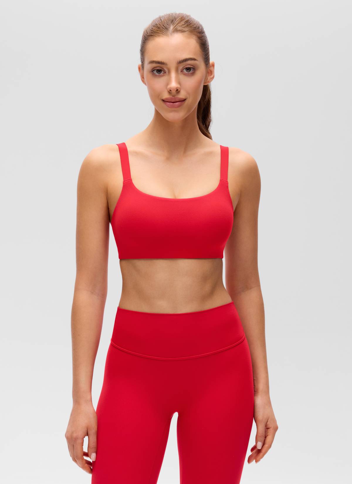 CRZ YOGA Women's Butterluxe Yoga U Neck Square Back Sports Bra Aurora Red @model_info:Lary