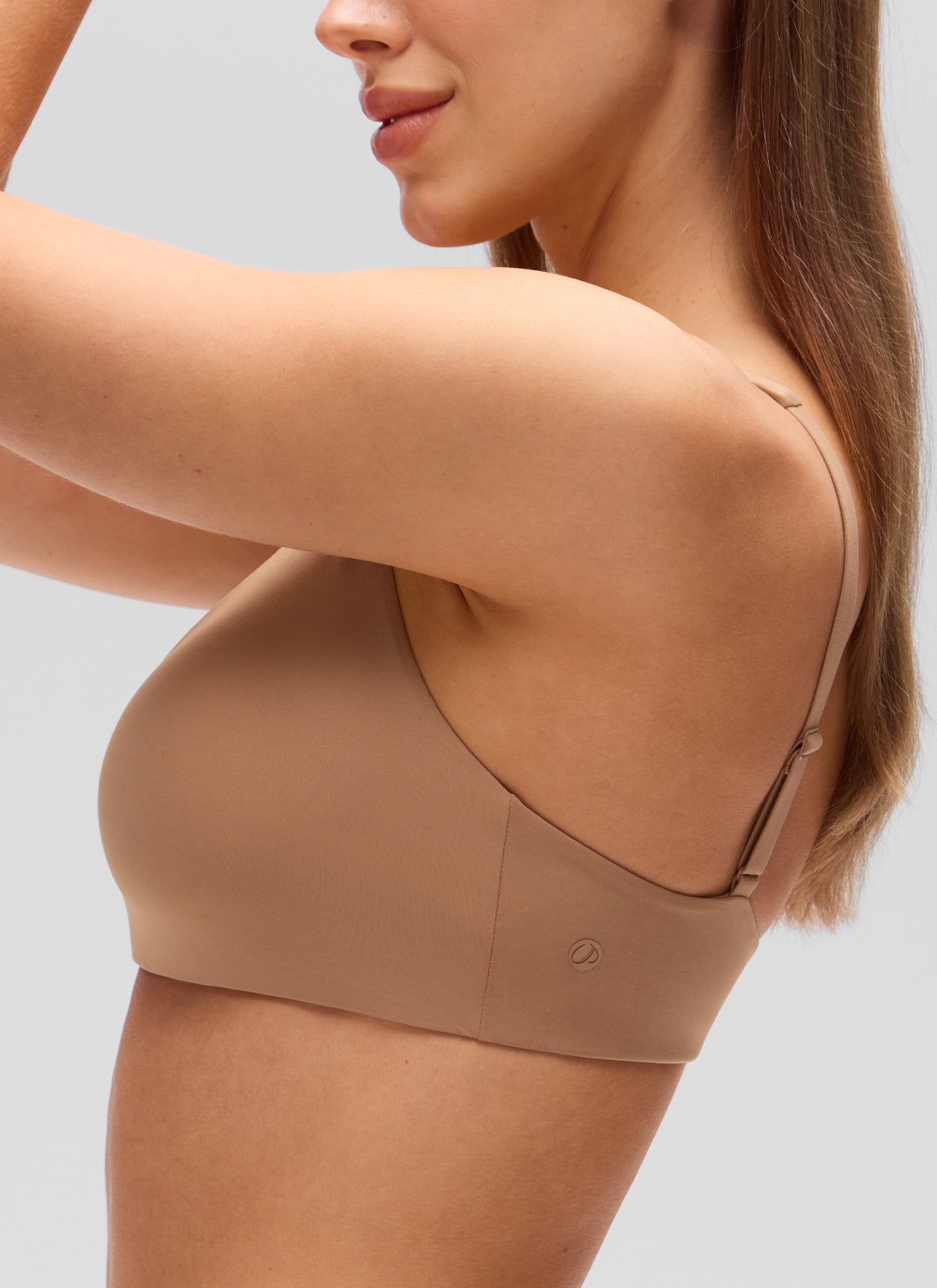 CRZ YOGA Women's Softhold Casual V Neck Backless Double Lined Bralette Gravel Beige @model_info:Lary