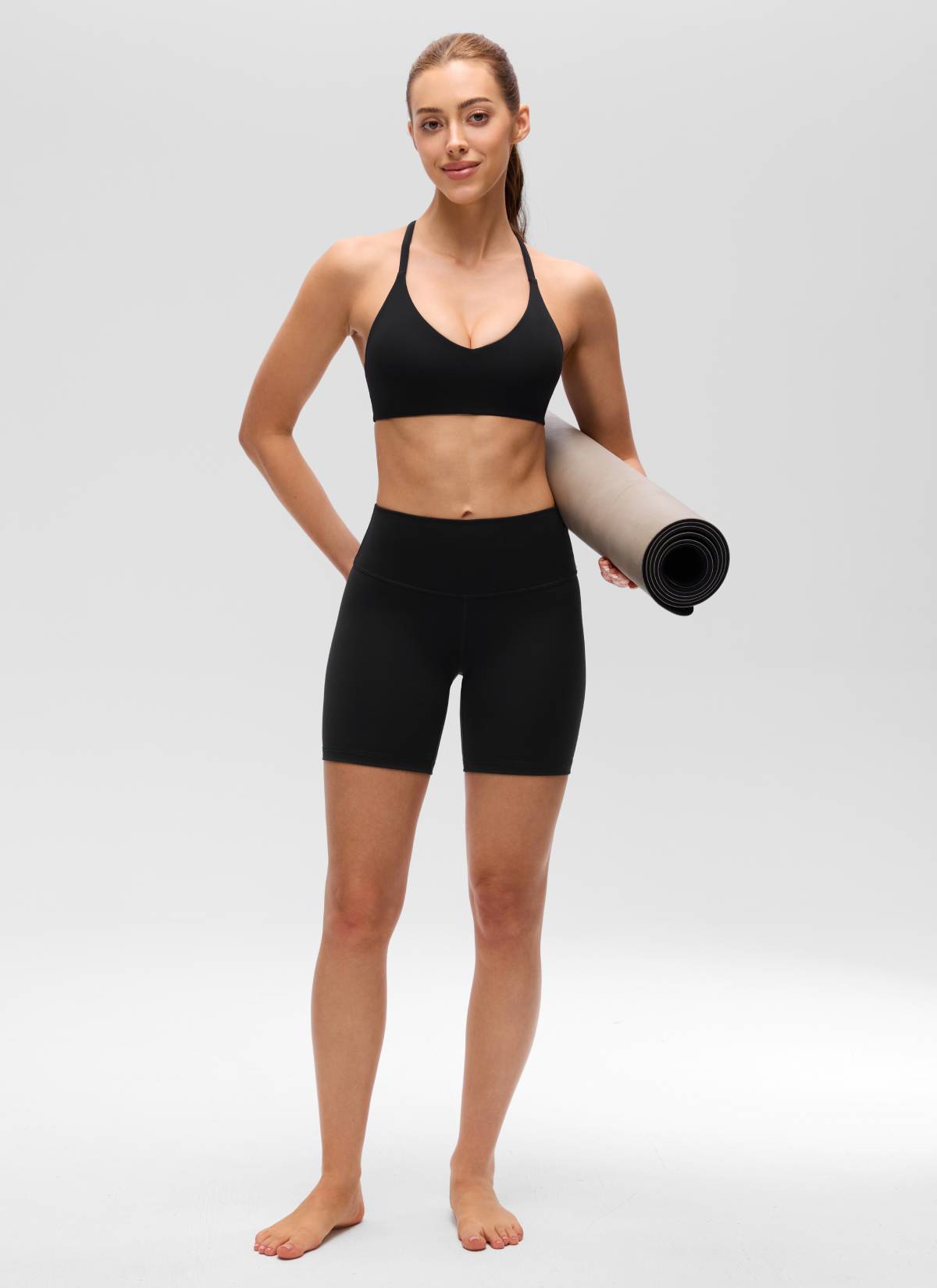 CRZ YOGA Women's Butterluxe V Neck  Racerback Thin Straps Sports Bra Black @model_info:Lary