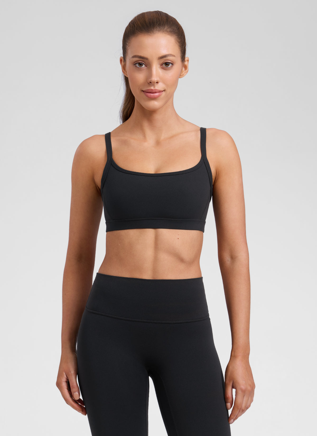 CRZ YOGA Women's Butterlift Workout Scoop Neck Double Lined Sports Bra Black @model_info:Lary