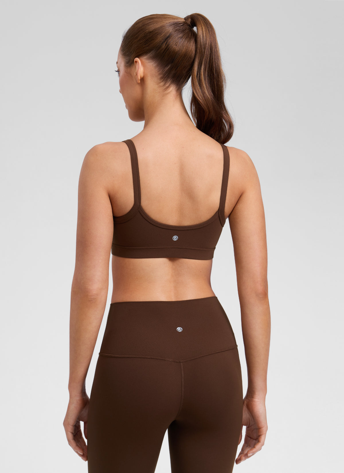 CRZ YOGA Women's Butterlift Workout Scoop Neck Double Lined Sports Bra Lava Brown @model_info:Lary