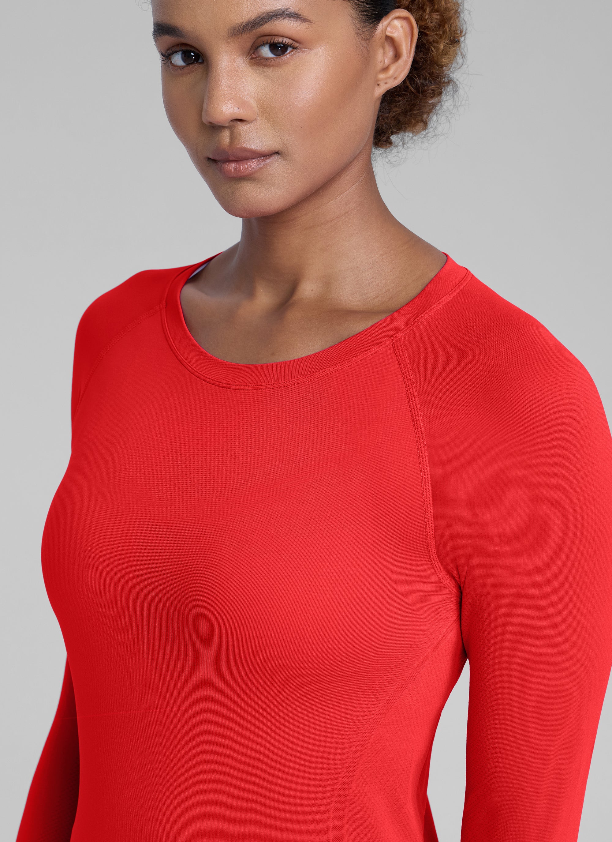 CRZ YOGA Women's Running Quick Dry Shirts Seamless Long Sleeves Deep Red @model_info:Babrabra