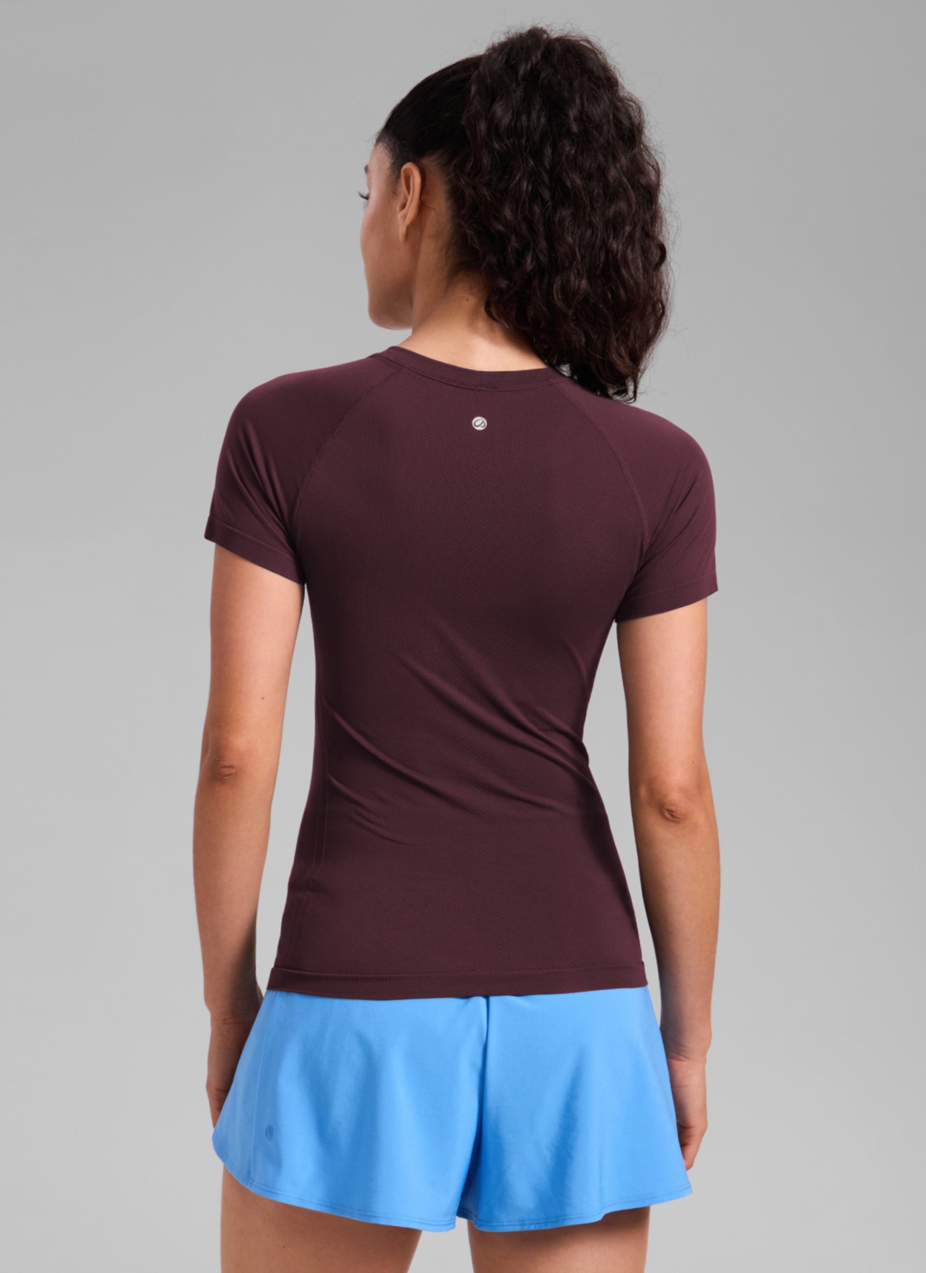 CRZ YOGA Women's Running Classic Fit Shirts Seamless Short Sleeves Ripe Plum @model_info:S2