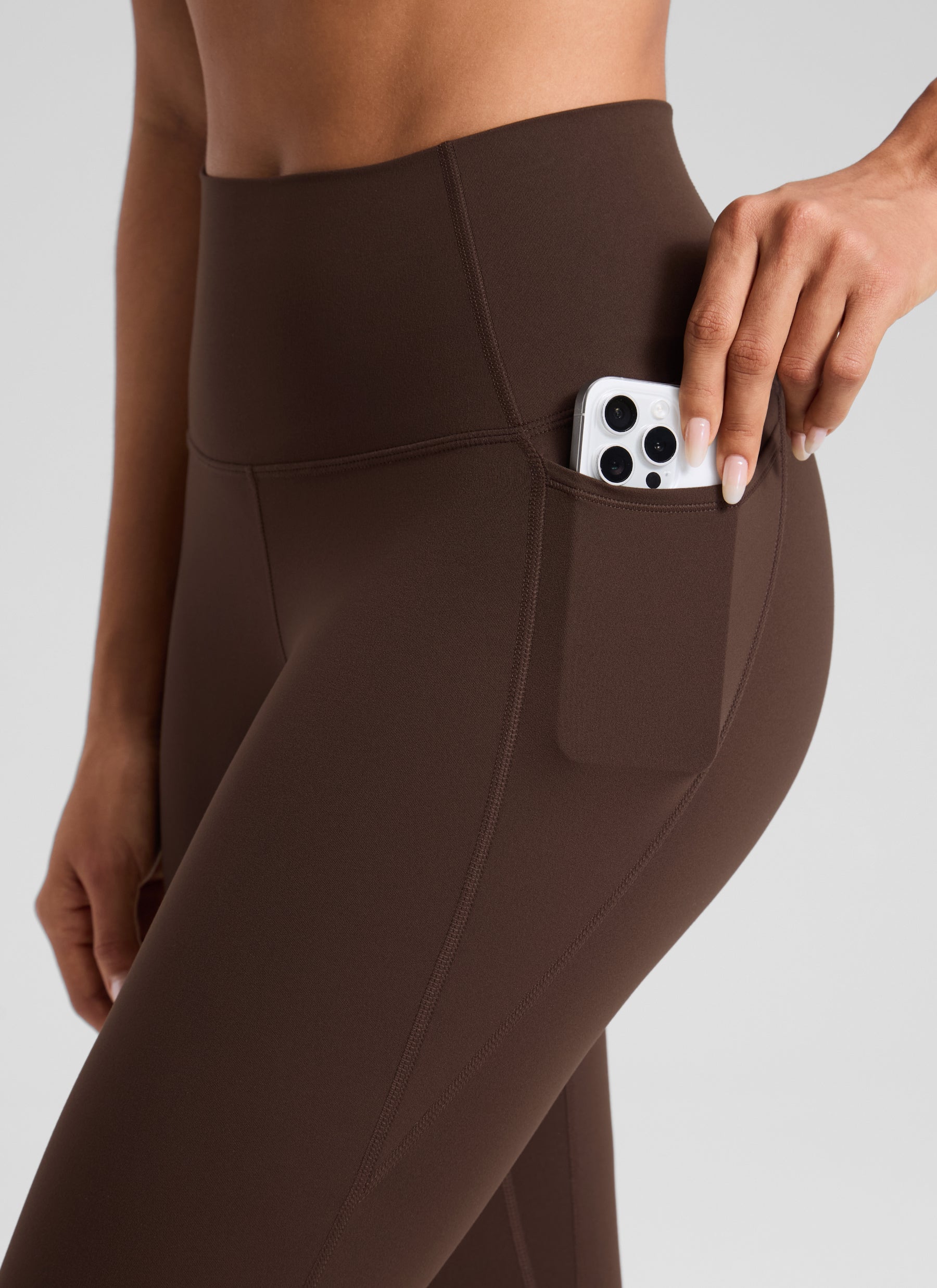 CRZ YOGA Women's Yoga Lounge High Rise Butterluxe Pocket Leggings 25'' Walnut Brown @model_info:D