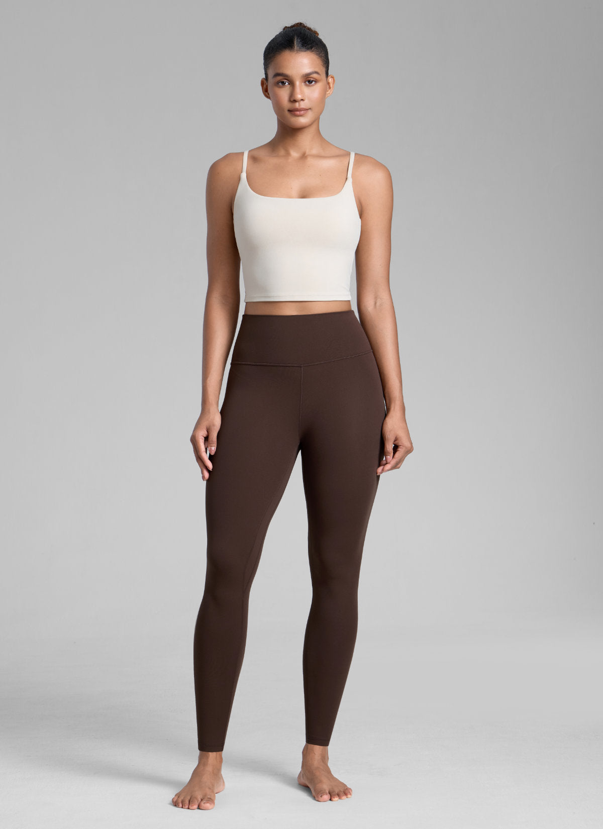 CRZ YOGA Women's Workout High Rise Butterlift Yoga Leggings 28'' Hot Fudge Brown @model_info:Barbara