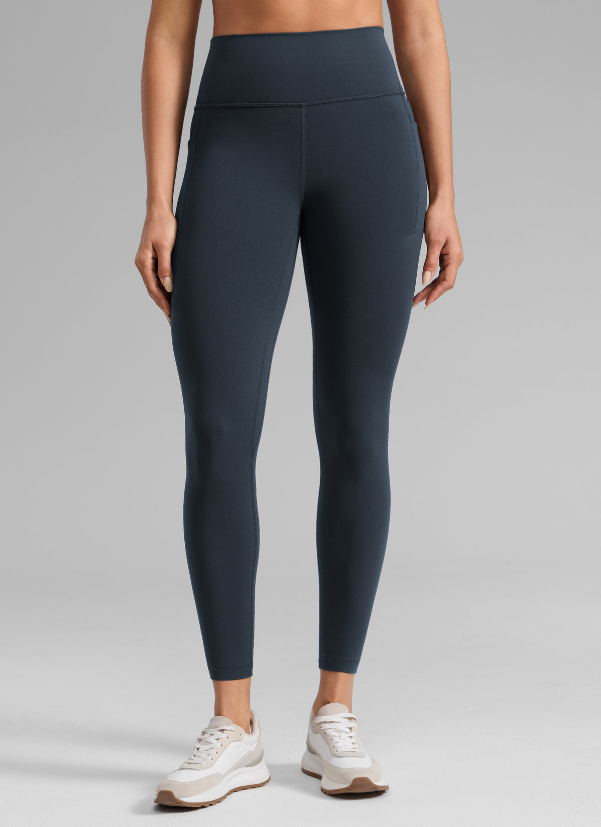 CRZ YOGA Women's Butterlift Workout High Rise Pocket Leggings 25'' True Navy @model_info:Dany