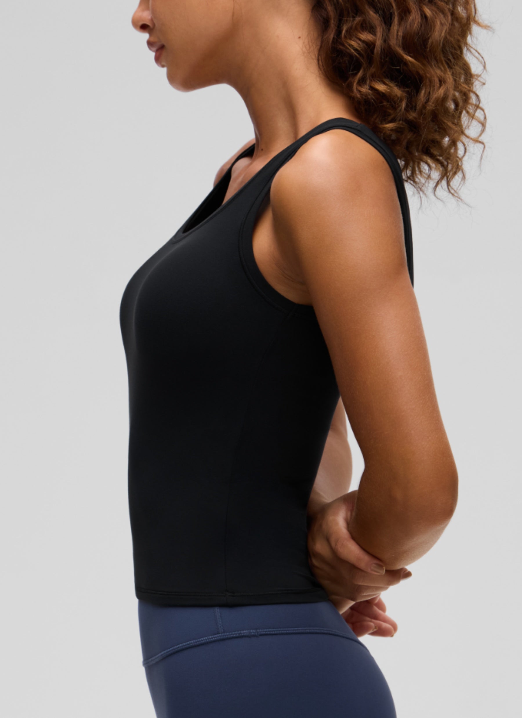CRZ YOGA Women Softembrace Soft Double Lined Scoop Neck Tanks Casual Tops Black @model_info:J