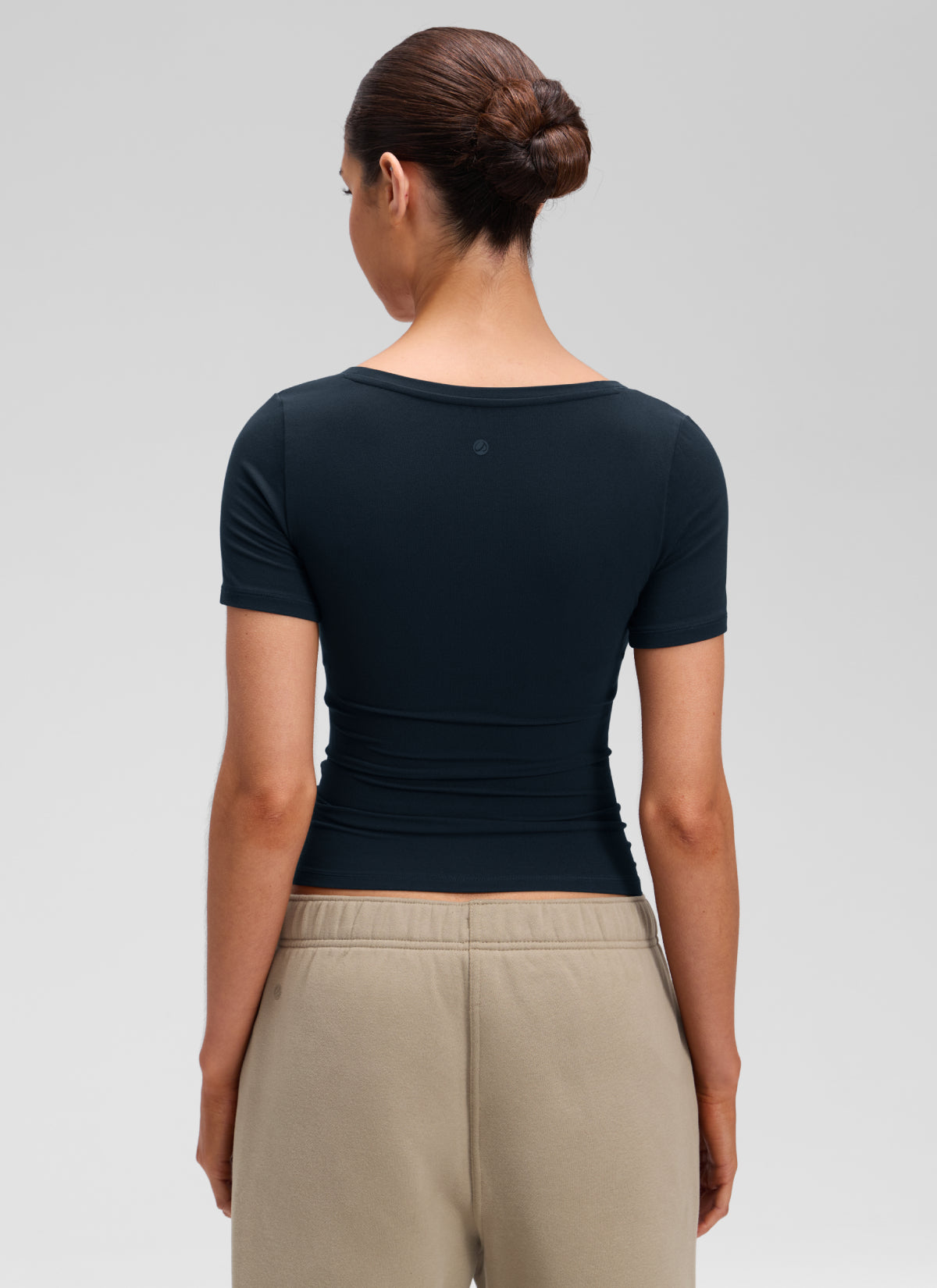 CRZ YOGA Women's Softembrace Casual U Neck Tight Fit Short Sleeve True Navy @model_info:Marcela