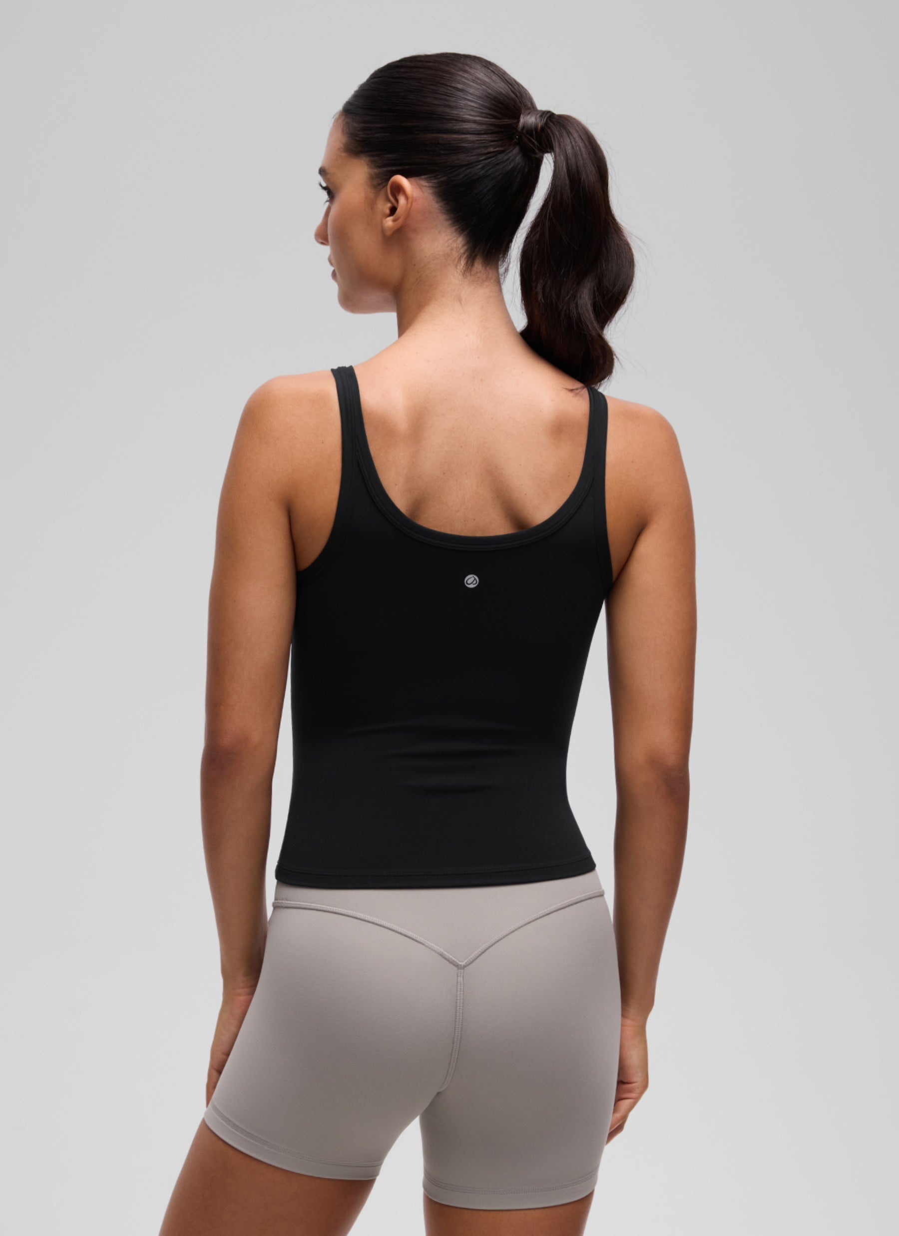 CRZ YOGA Women's Butterluxe Yoga Waist Length U Back Cami Tank Black @model_info:A