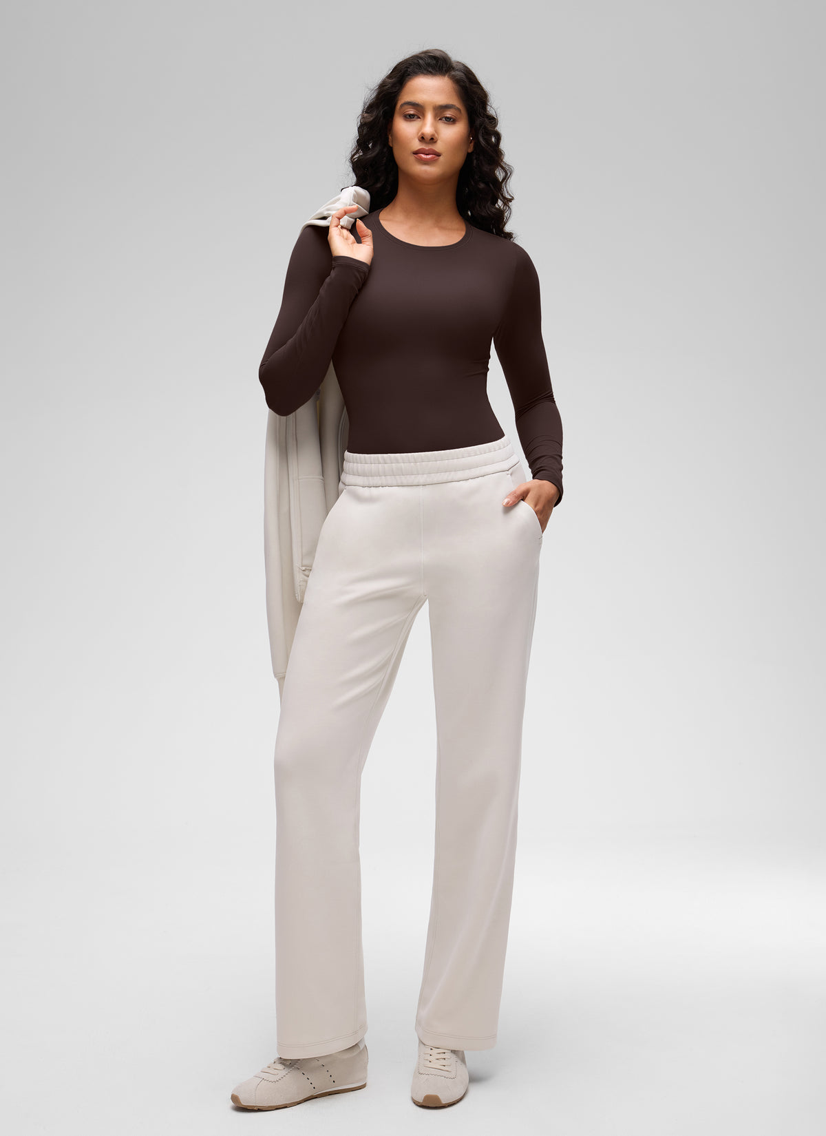 CRZ YOGA Women's Softembrace Casual Scoop Neck Tight Fit Bodysuit Hot Fudge Brown @model_info:Carol