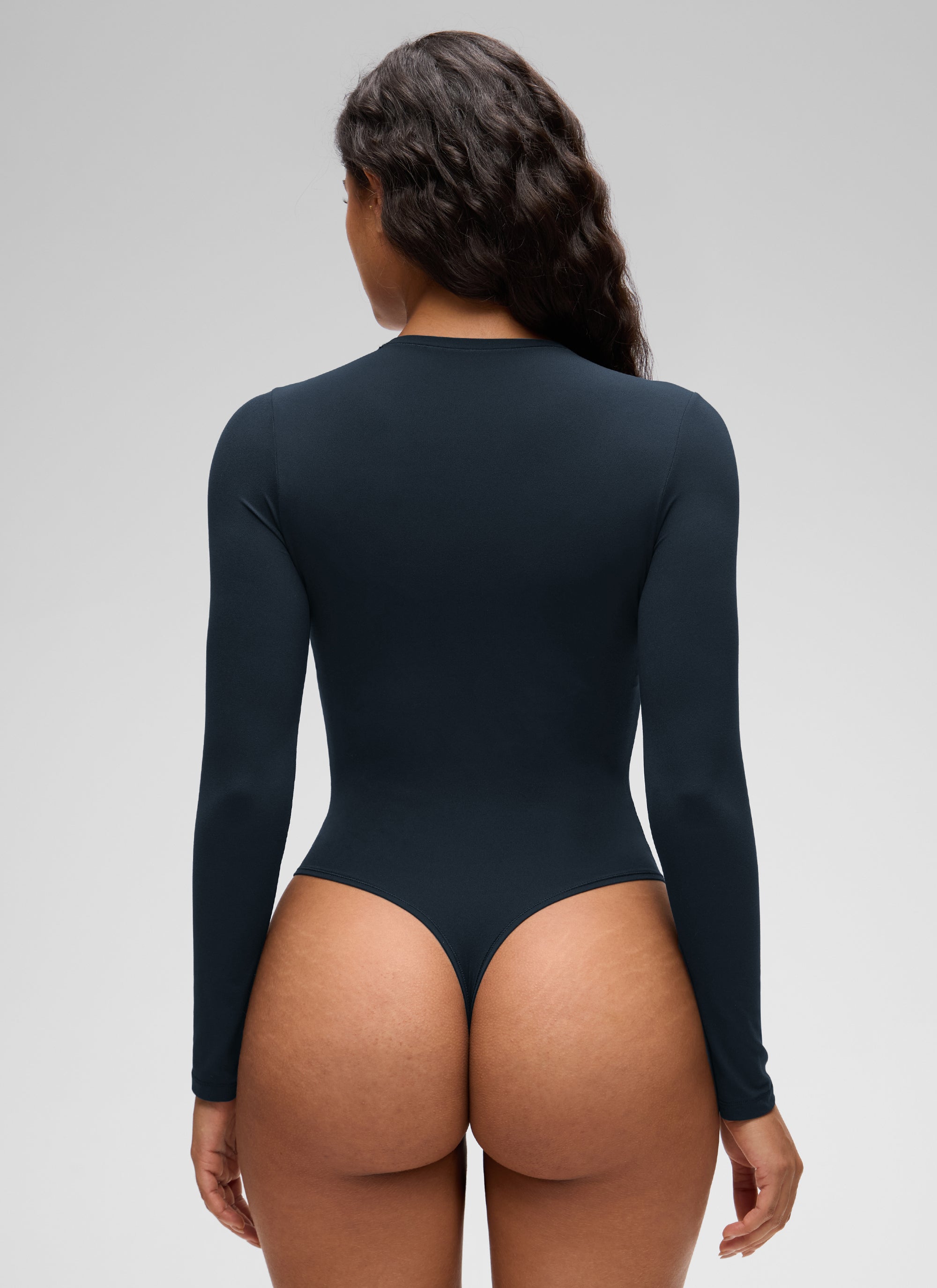 CRZ YOGA Women's Softembrace Casual Scoop Neck Tight Fit Bodysuit True Navy @model_info:Carol