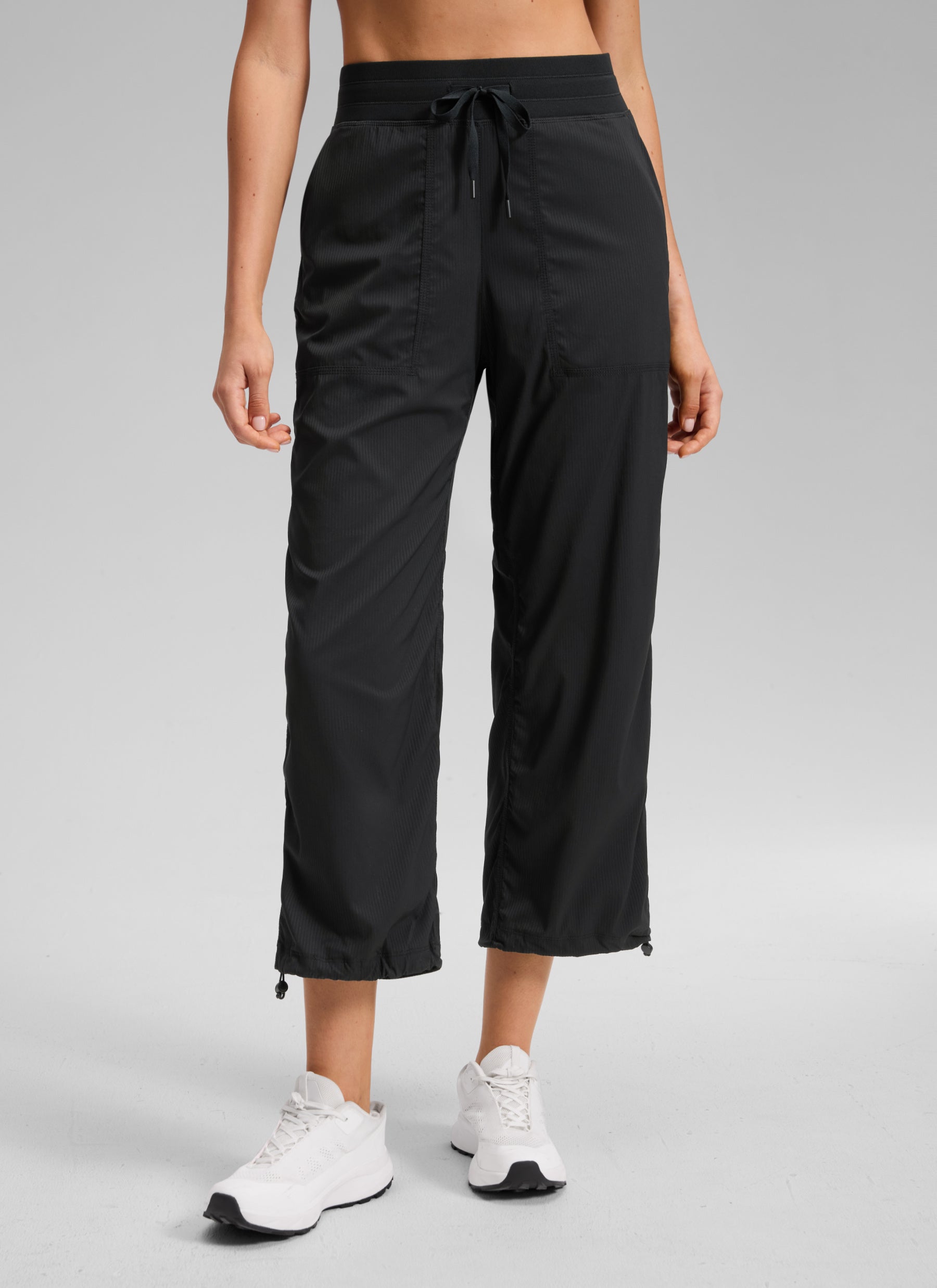 CRZ YOGA Women's Lightweight Drawstring Pocket Straight Leg Pant 24 Black @model_info:K