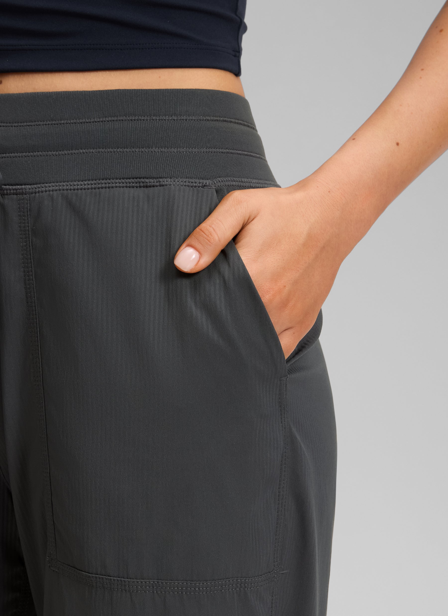 CRZ YOGA Women's Lightweight Drawstring Pocket Straight Leg Pant 24 Ink Gray @model_info:K