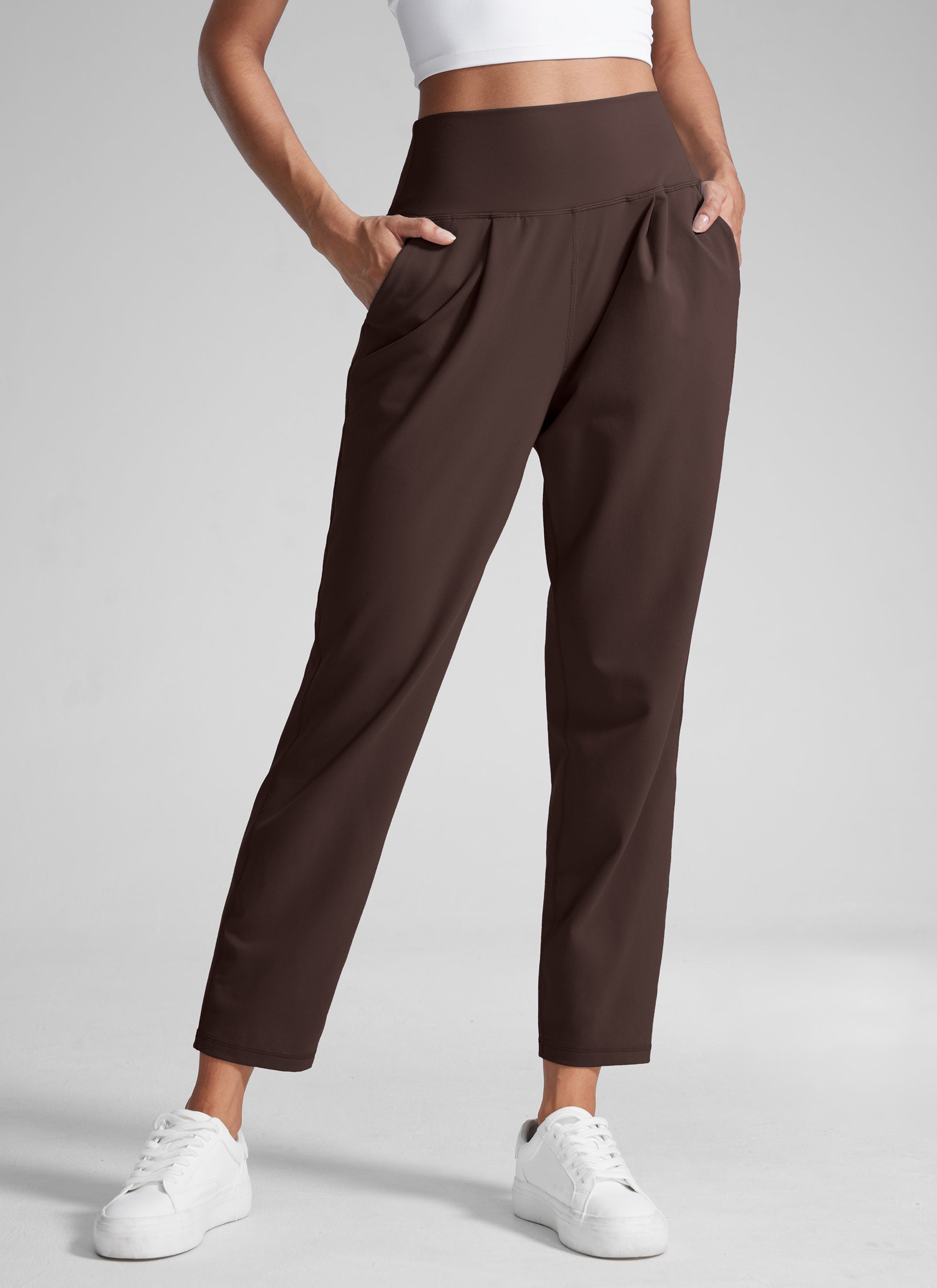 CRZ YOGA Butterlift Women's Casual High Rise Pleated Pants 27'' Hot Fudge Brown @model_info:Paula