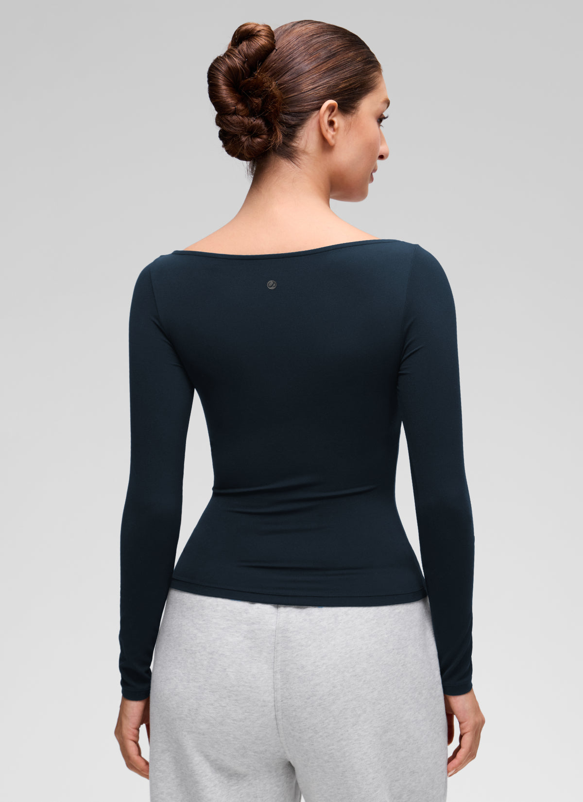 CRZ YOGA Women's Softembrace Casual Boat Neck Waist Length Long Sleeve True Navy @model_info:Inga