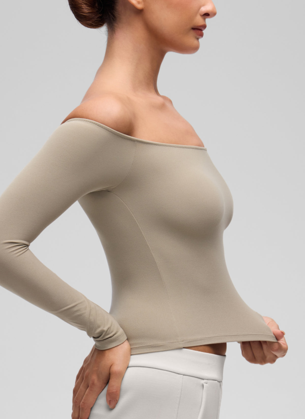CRZ YOGA Women's Casual Softembrace Off Shoulder Tight Fit Long Sleeve Oak @model_info:I