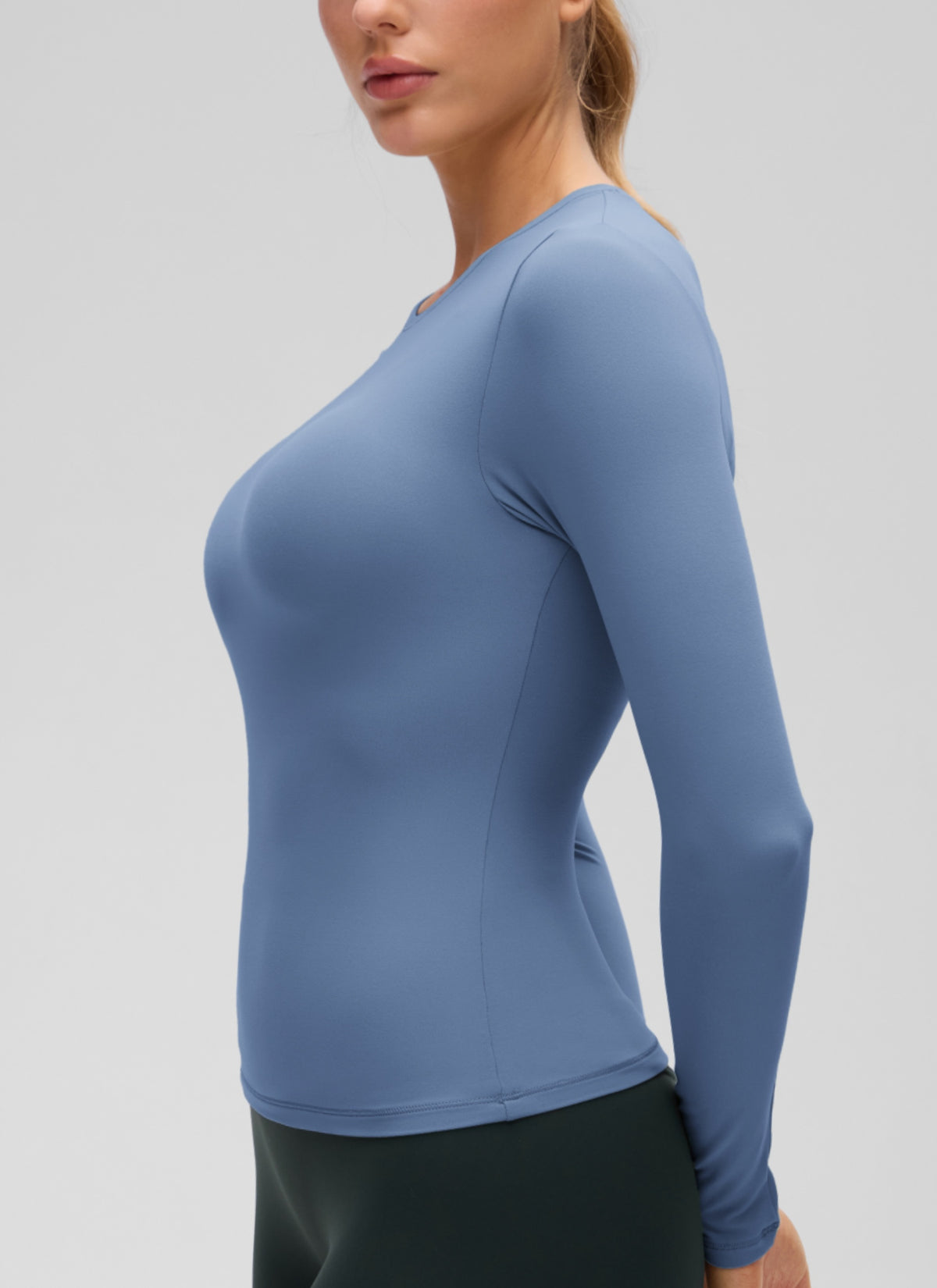 CRZ YOGA Women's Crew Neck Tight Fit Long Sleeve Shirts Casual Tee Oasis Blue @model_info:A