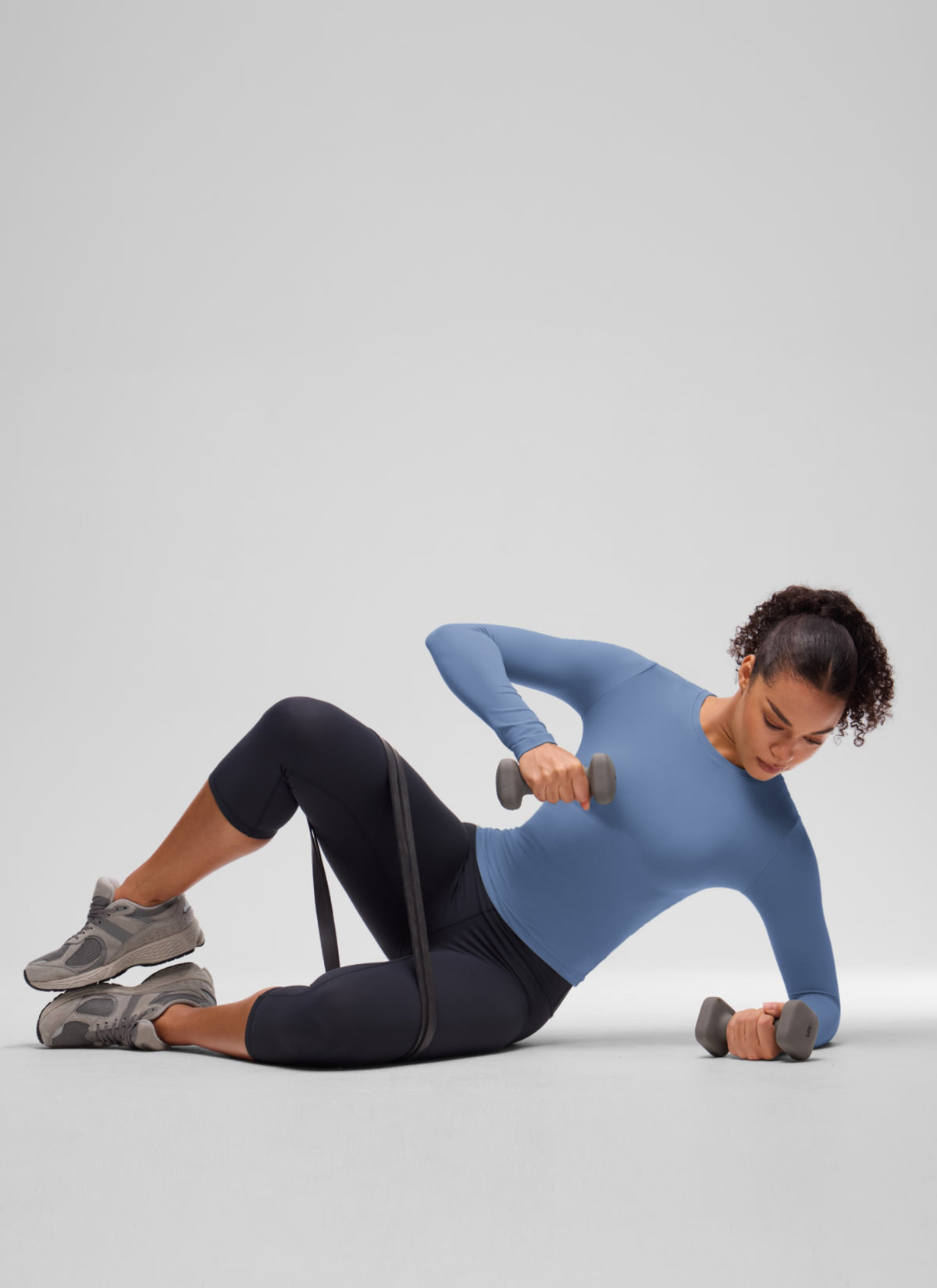 CRZ YOGA Women's Crew Neck Tight Fit Long Sleeve Shirts Casual Tee Oasis Blue @model_info:F