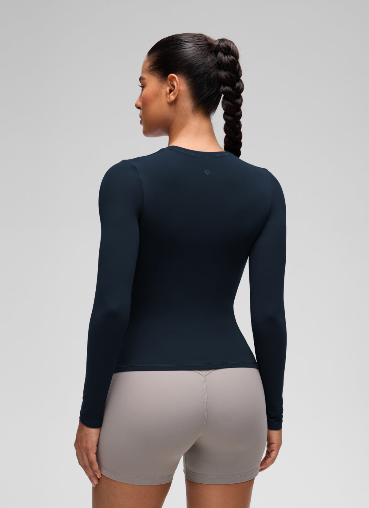 CRZ YOGA Women's Crew Neck Tight Fit Long Sleeve Shirts Casual Tee True Navy @model_info:C
