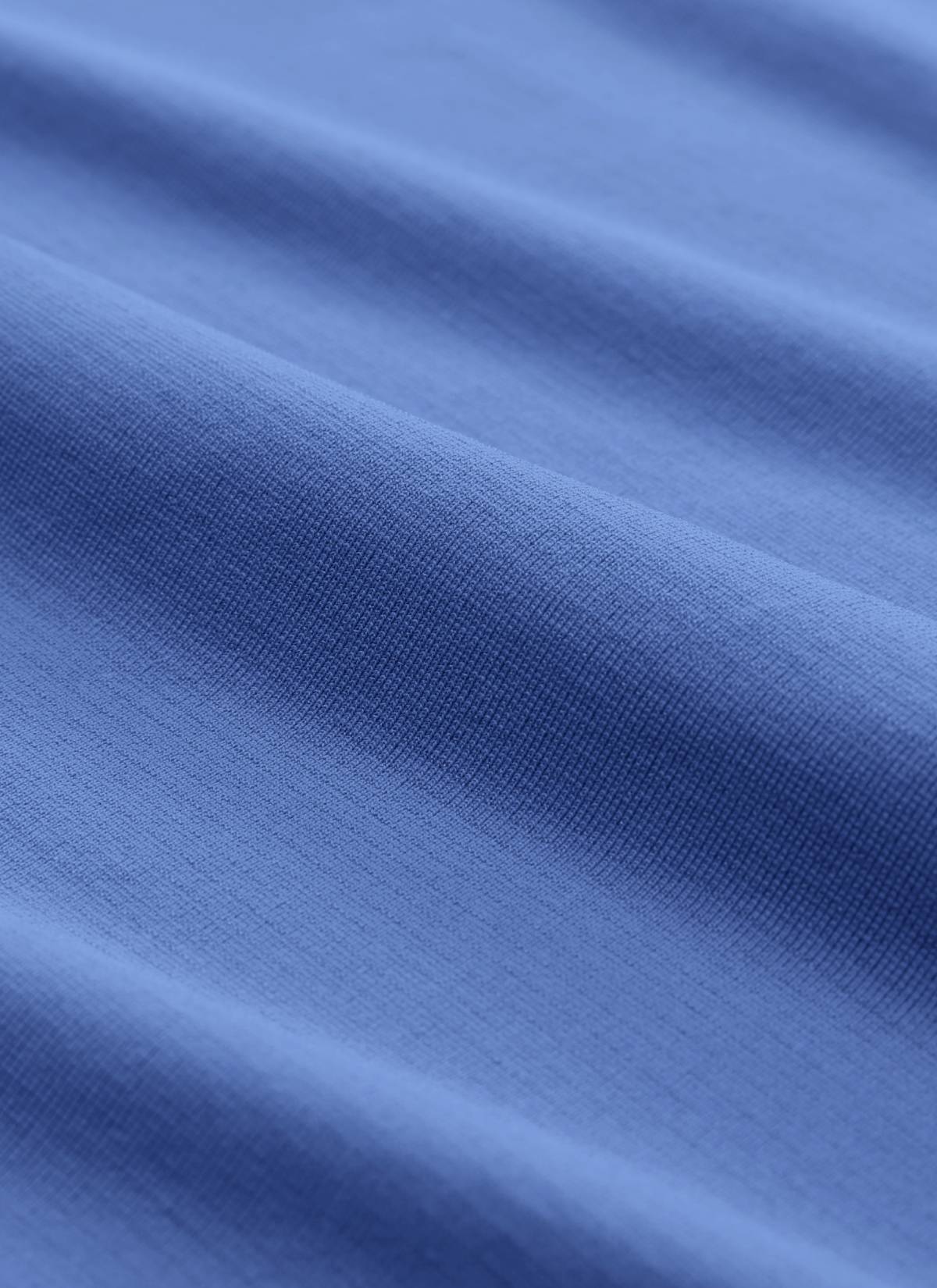CRZ YOGA Women's Running Classic Fit Shirts Seamless Short Sleeves Wild Indigo @model_info:indigo
